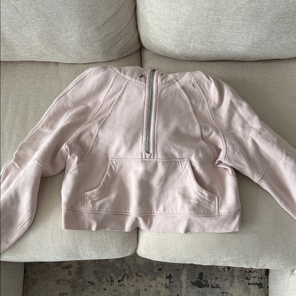 Light Pink Cropped Sweatshirt with Zipper
